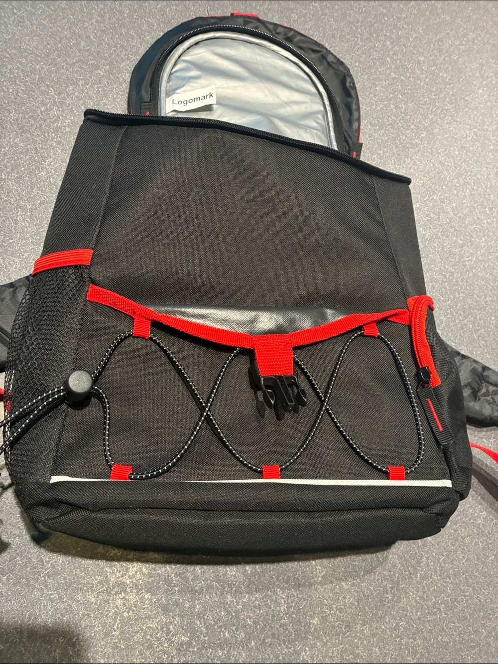 Backpack cooler. - Picture 4 of 5